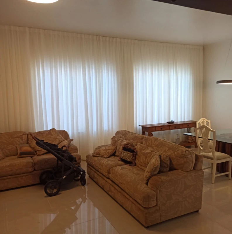 cortina gaze de linho off white