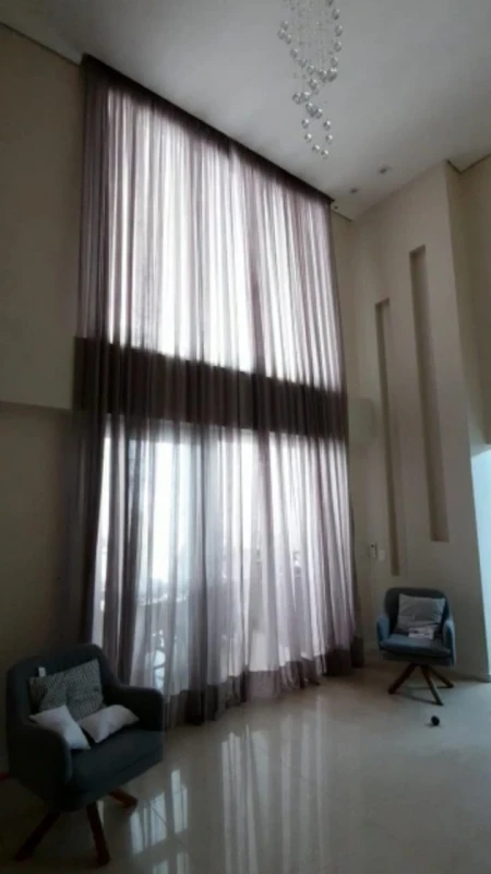 cortina motorizada vertical