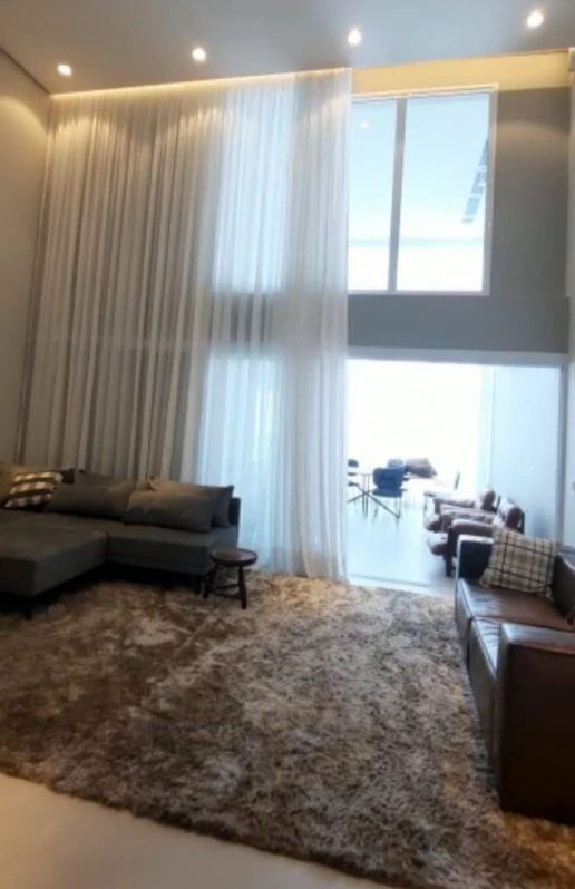 cortina persiana motorizada