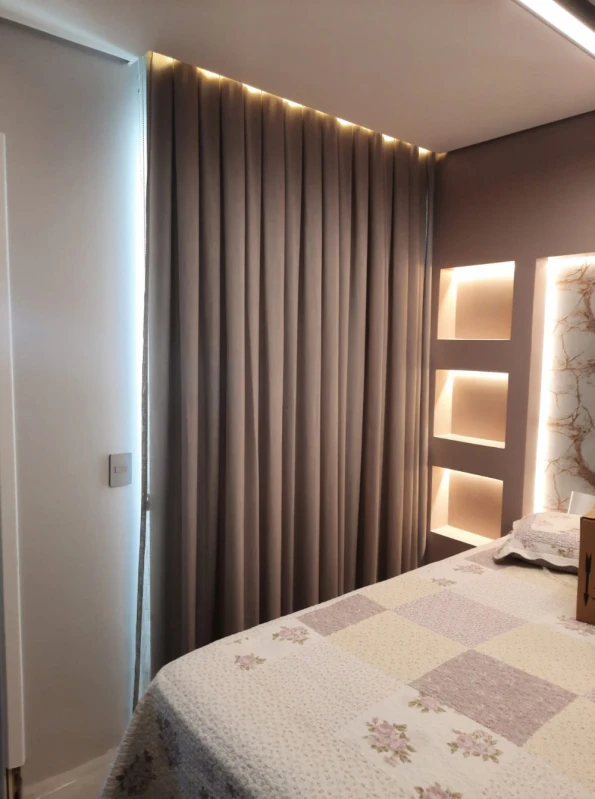 cortina rolo blecaute para quarto