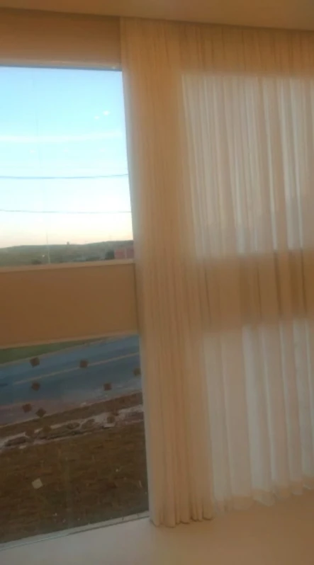 cortina romana motorizada