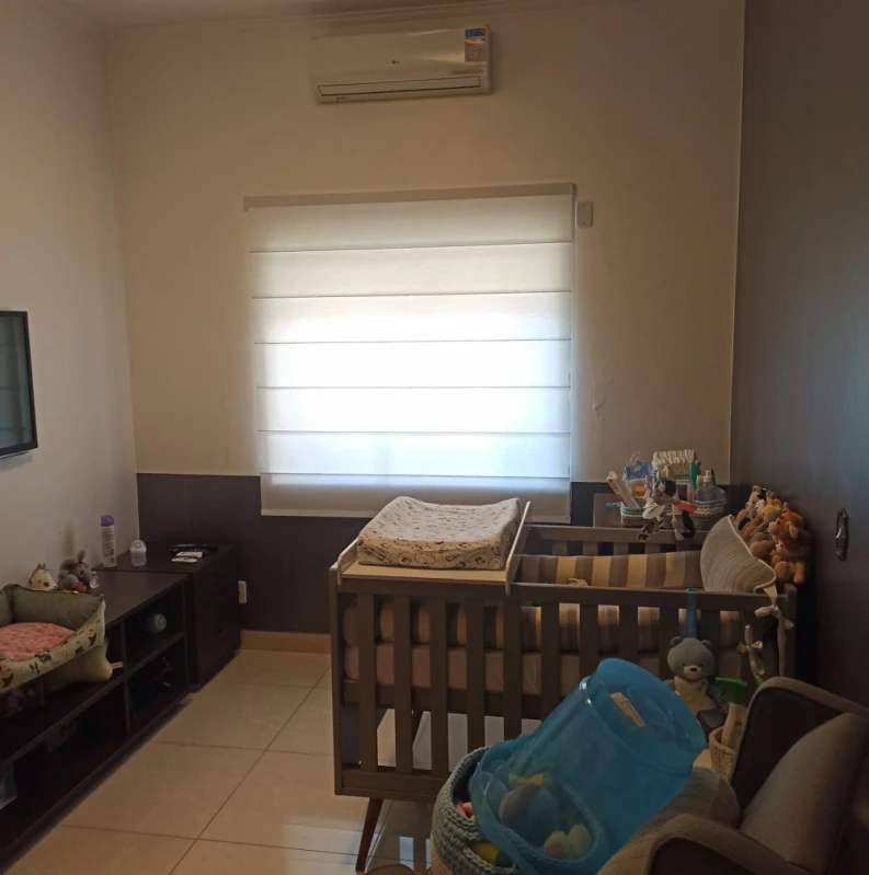 persiana romana para quarto