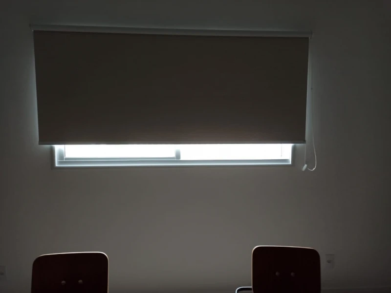 persiana vertical blackout