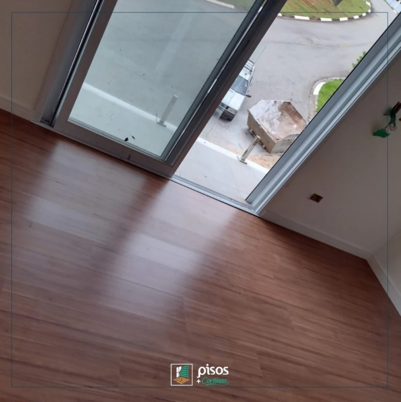 piso vinílico preço